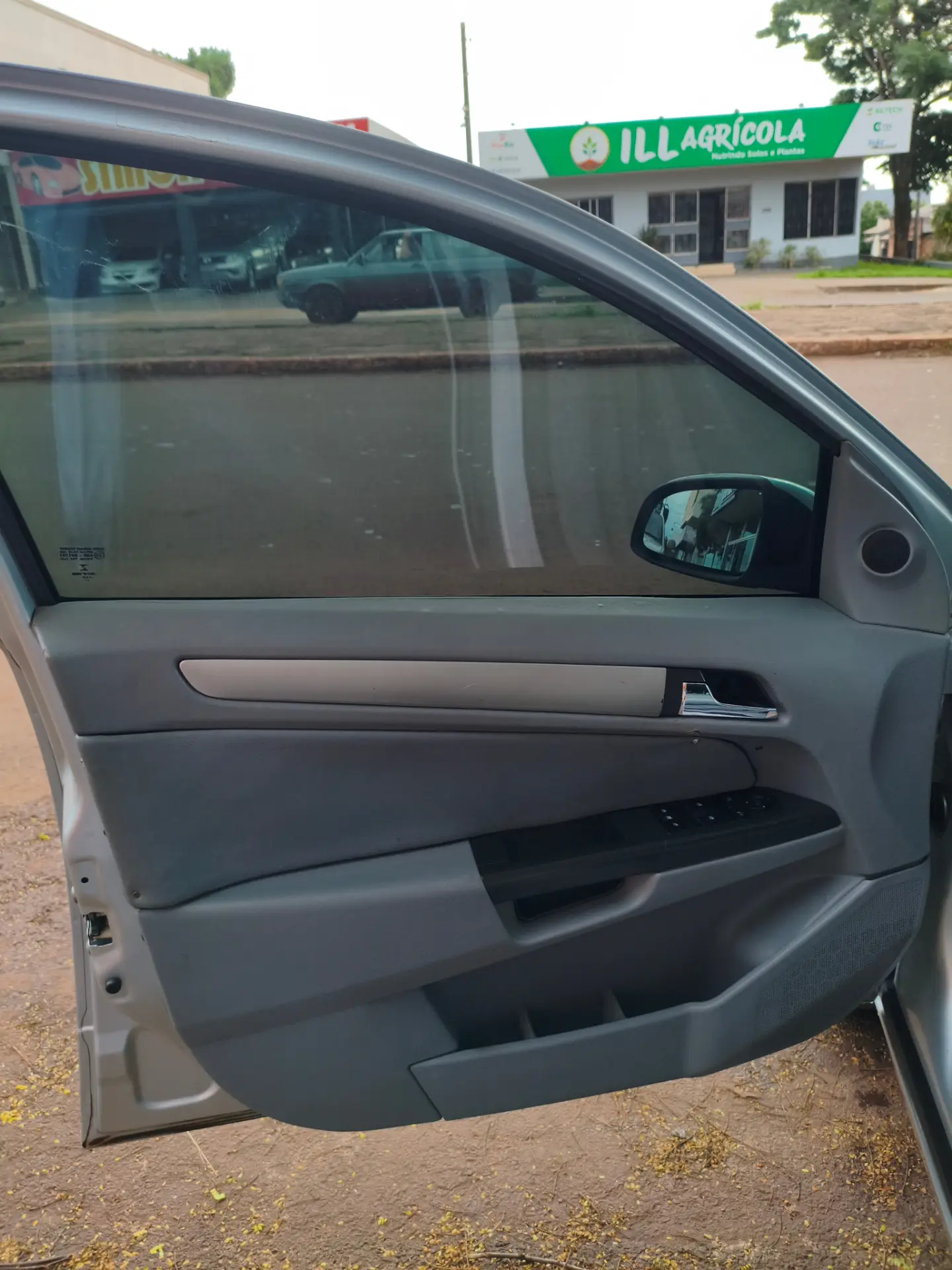 
								Chevrolet VECTRA ELEGANCE 2006 full									