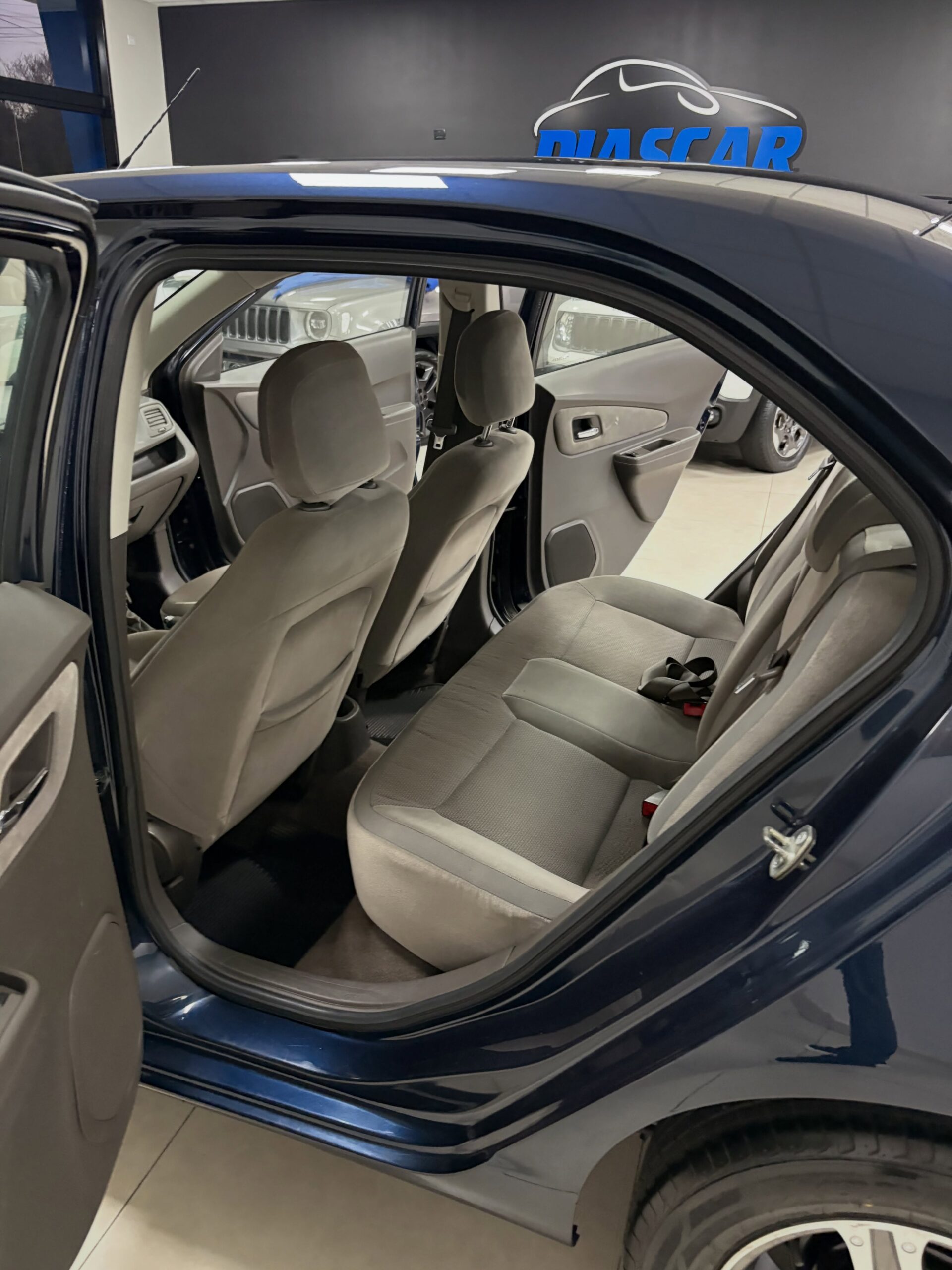 
								Chevrolet Cobalt LTZ 2012 full									