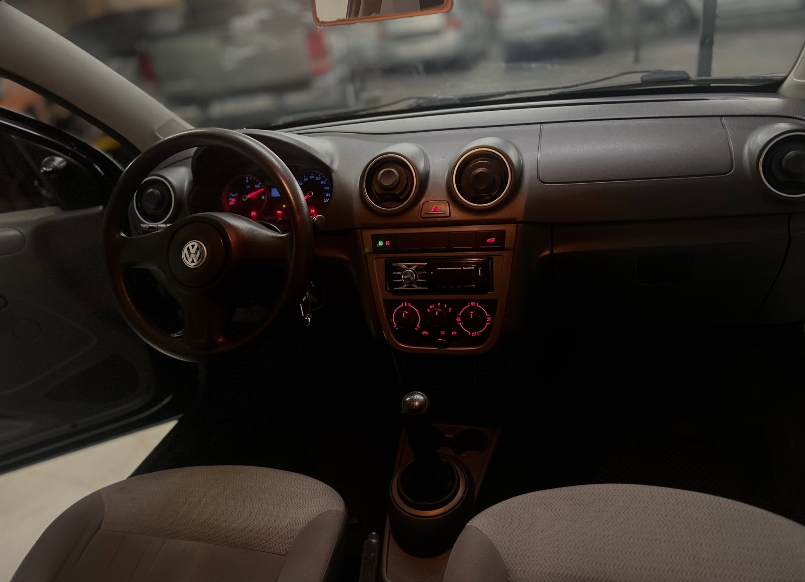 
								Volkswagen Voyage G5 Trend 2010 full									
