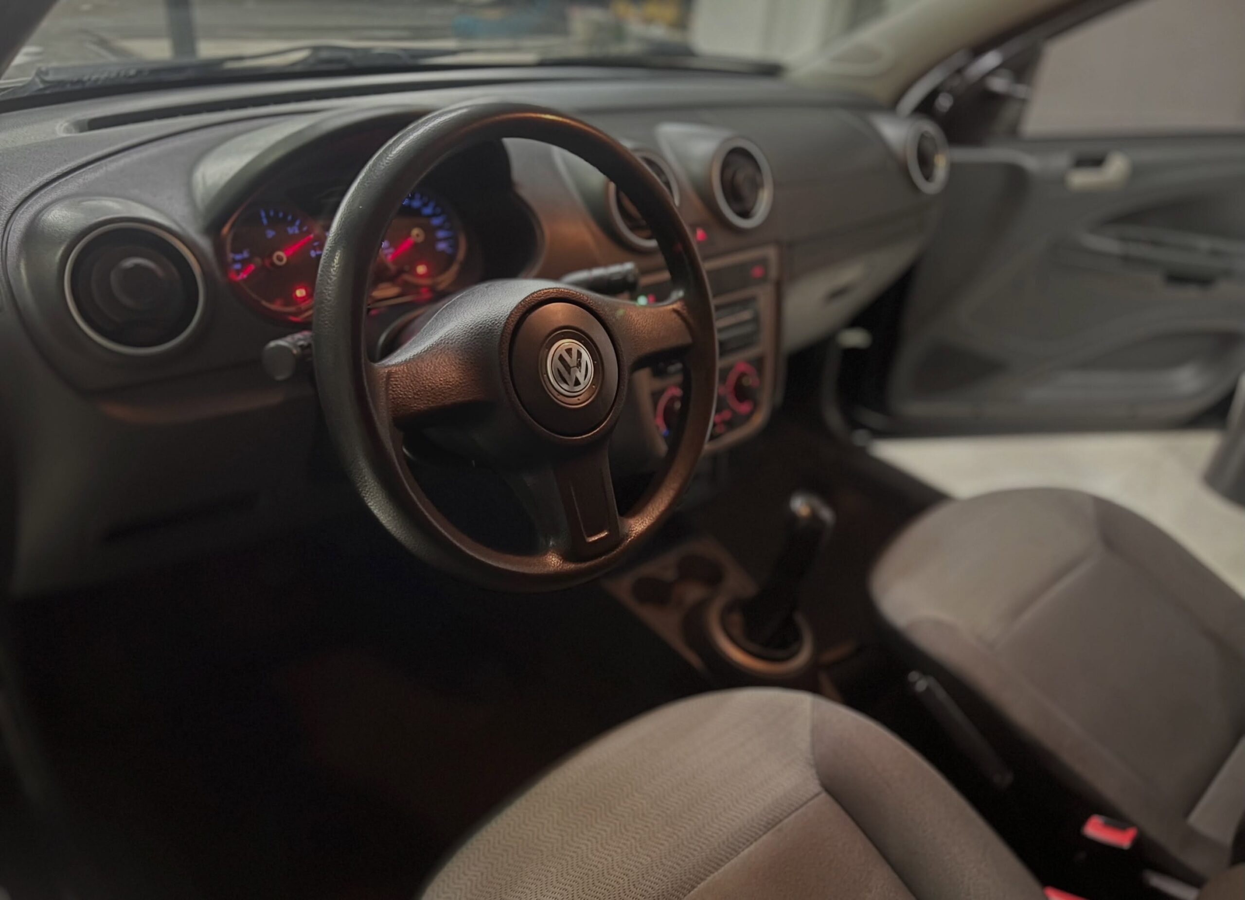 
								Volkswagen Voyage G5 Trend 2010 full									