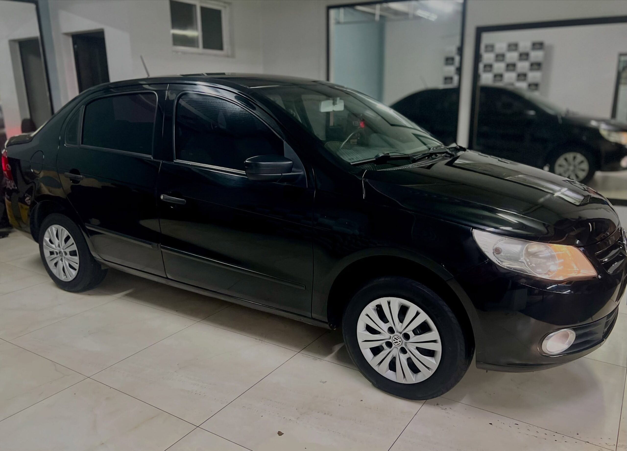 
								Volkswagen Voyage G5 Trend 2010 full									