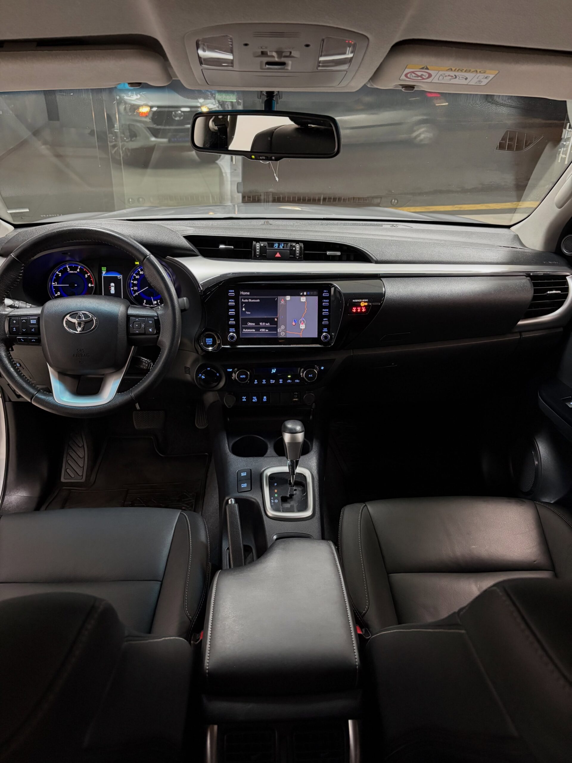 
								Toyota Hilux SRV 2020 full									
