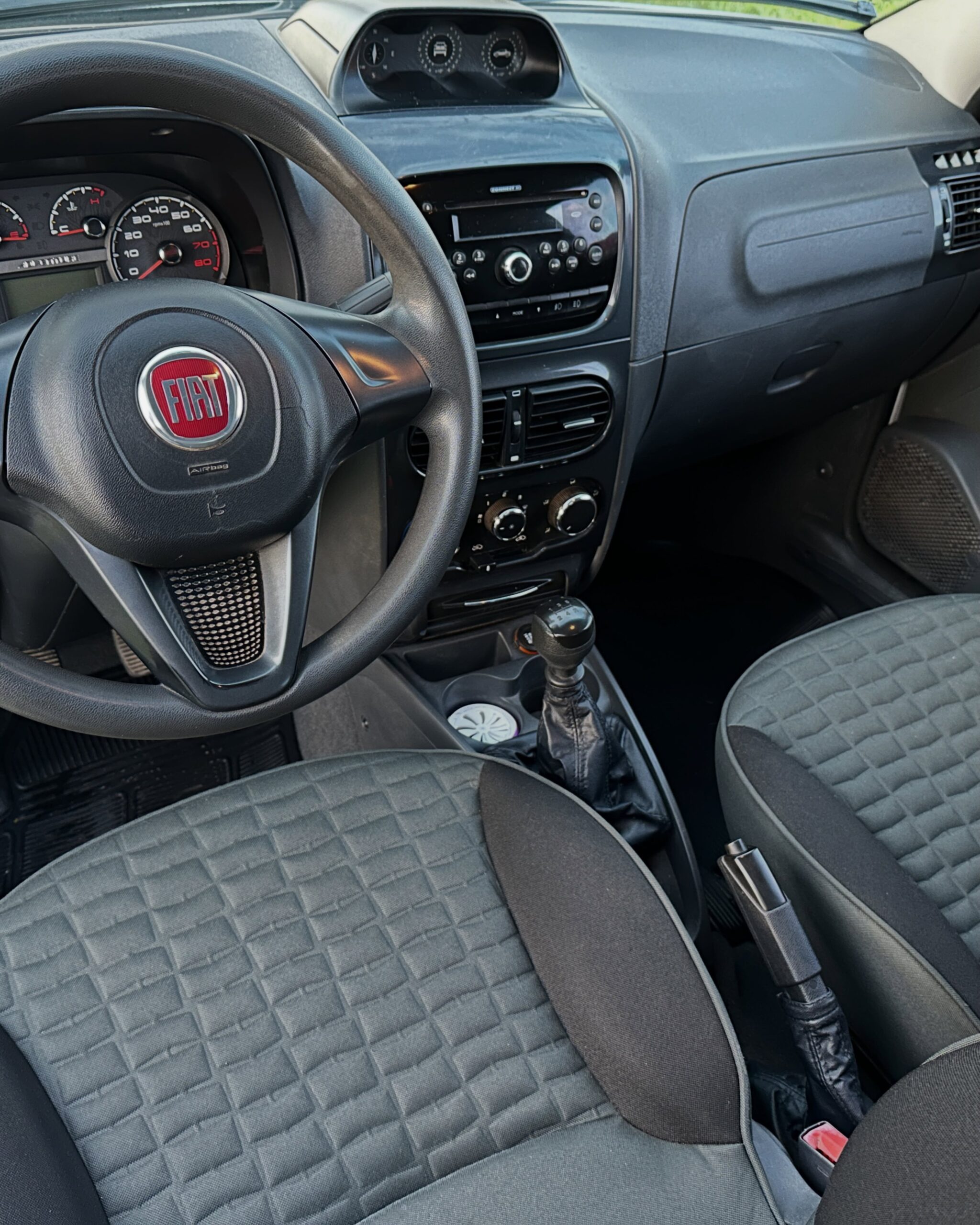 
								FIAT STRADA ADVENTURE CD 2014 full									