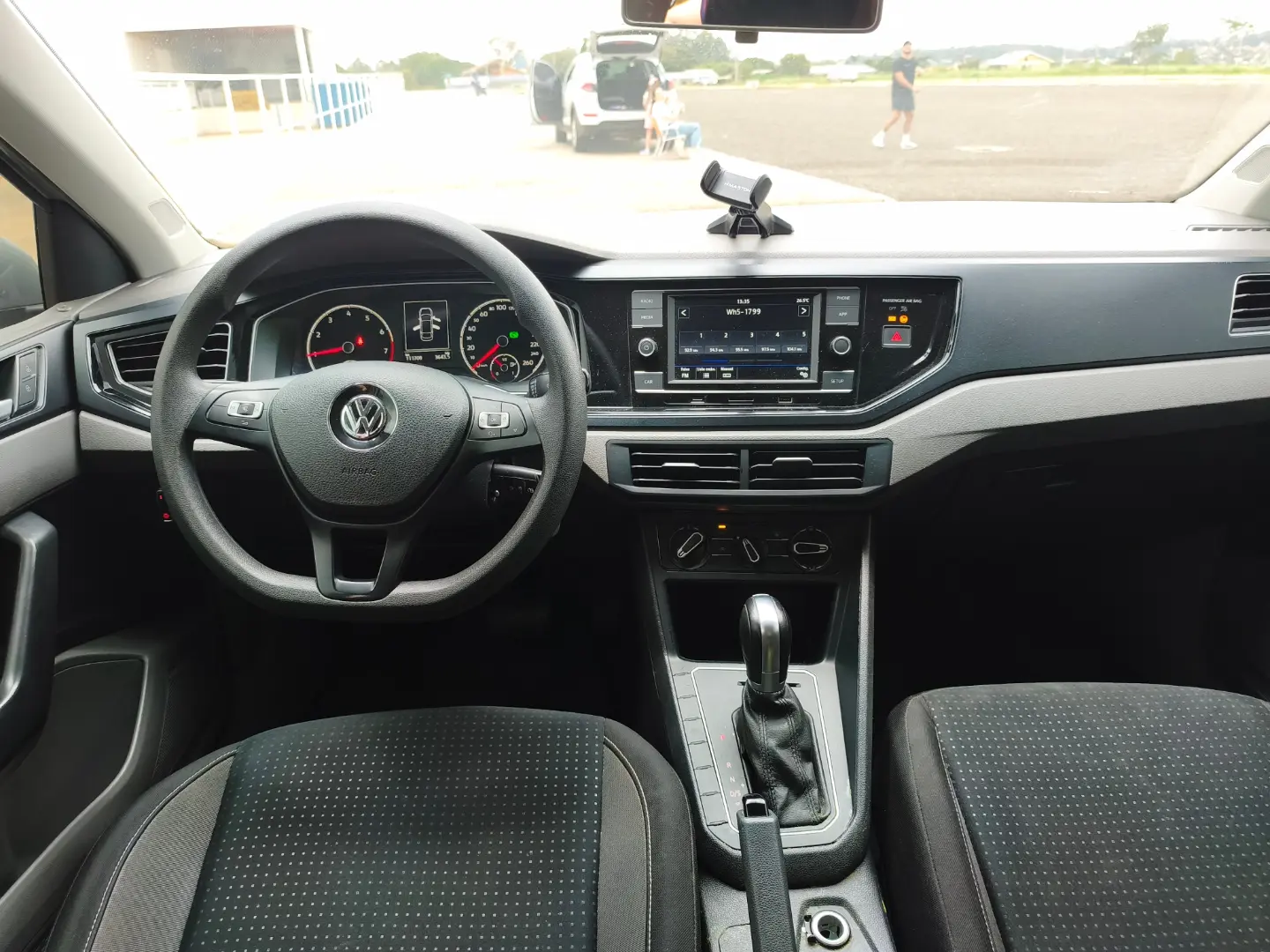 
								VOLKSWAGEN VIRTUS COMFORTLINE 2021 full									