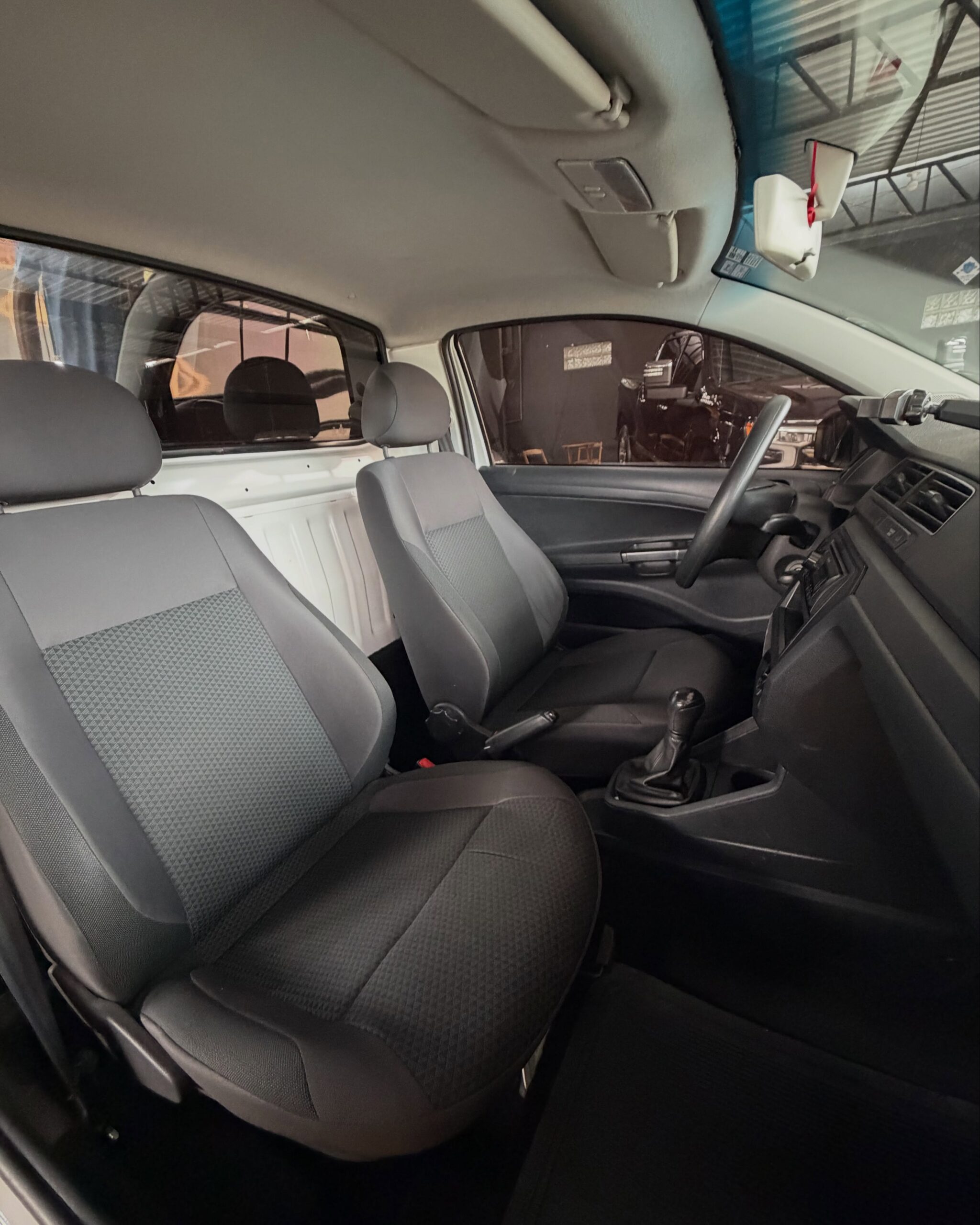 
								VOLKSWAGEN SAVEIRO ROBUST 2022 full									