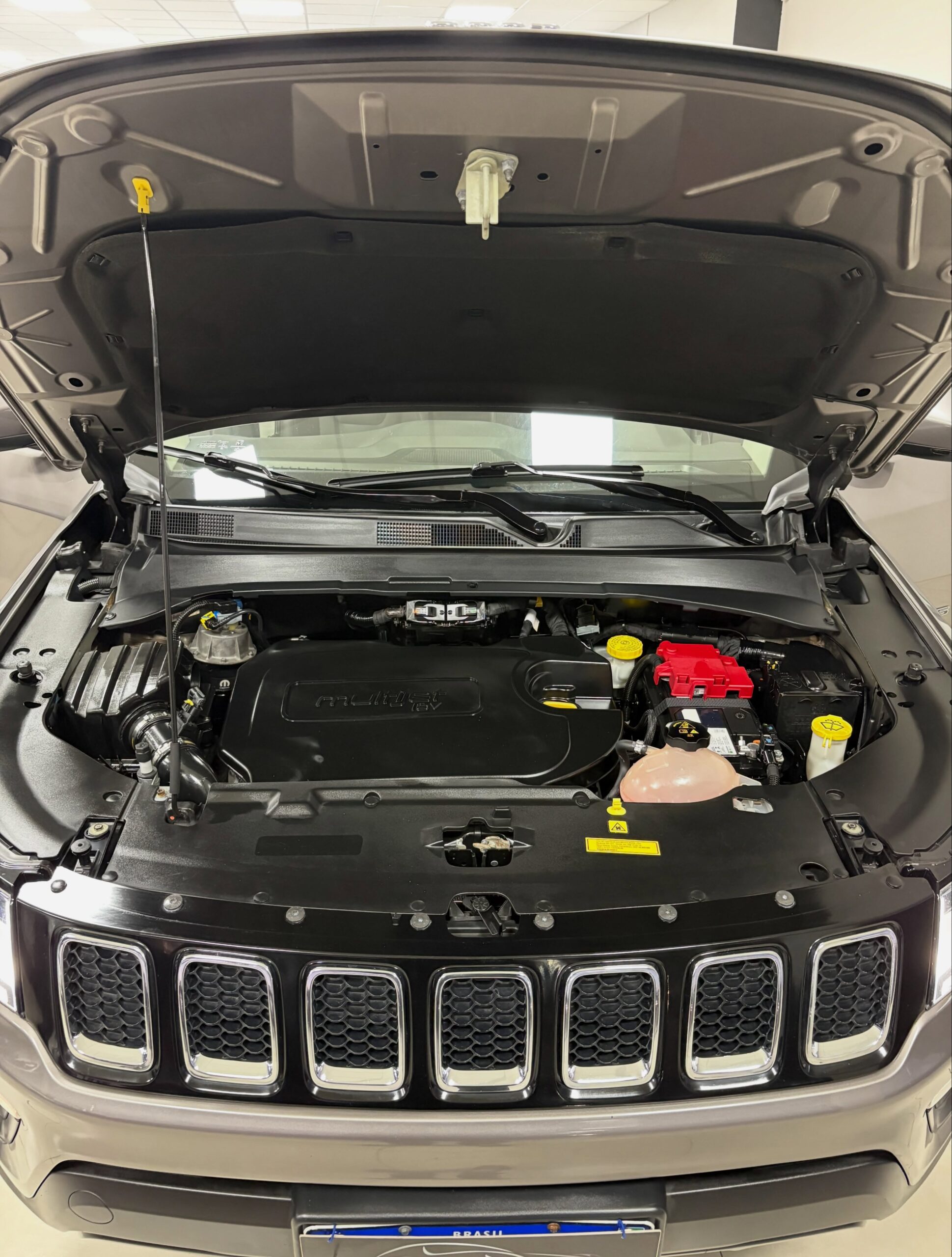 
								Jeep Compass Longitude 2018 full									
