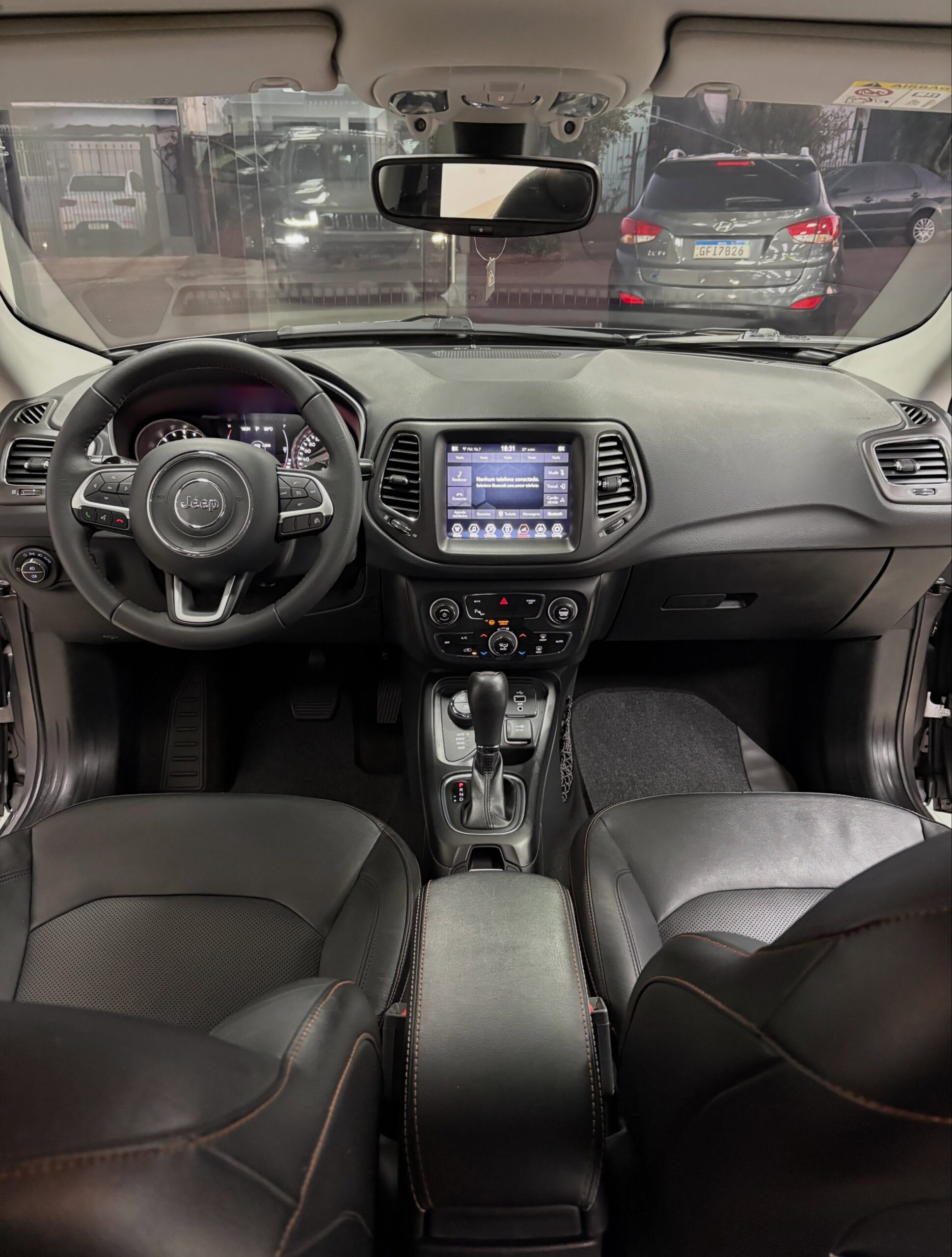 
								Jeep Compass Longitude 2018 full									