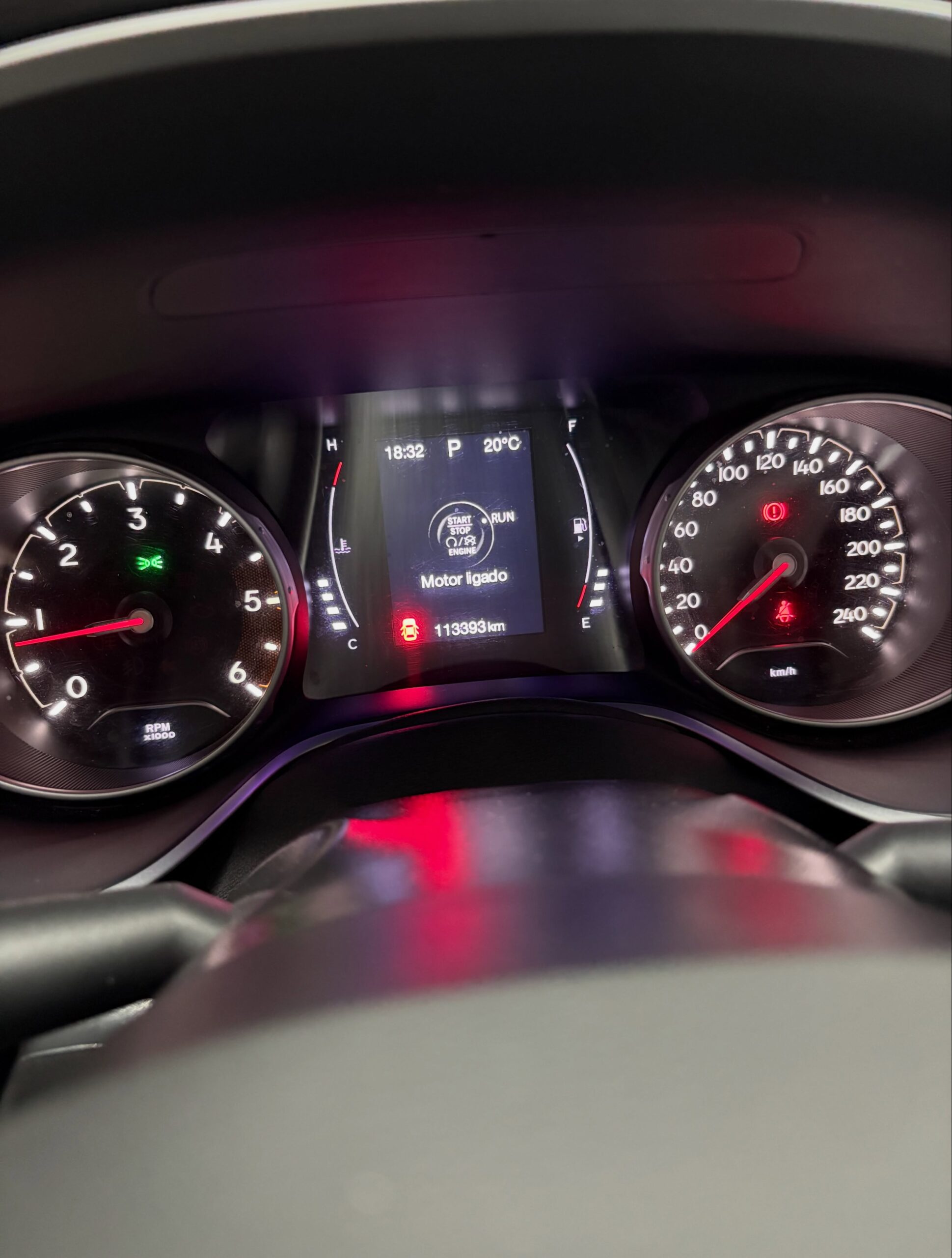 
								Jeep Compass Longitude 2018 full									