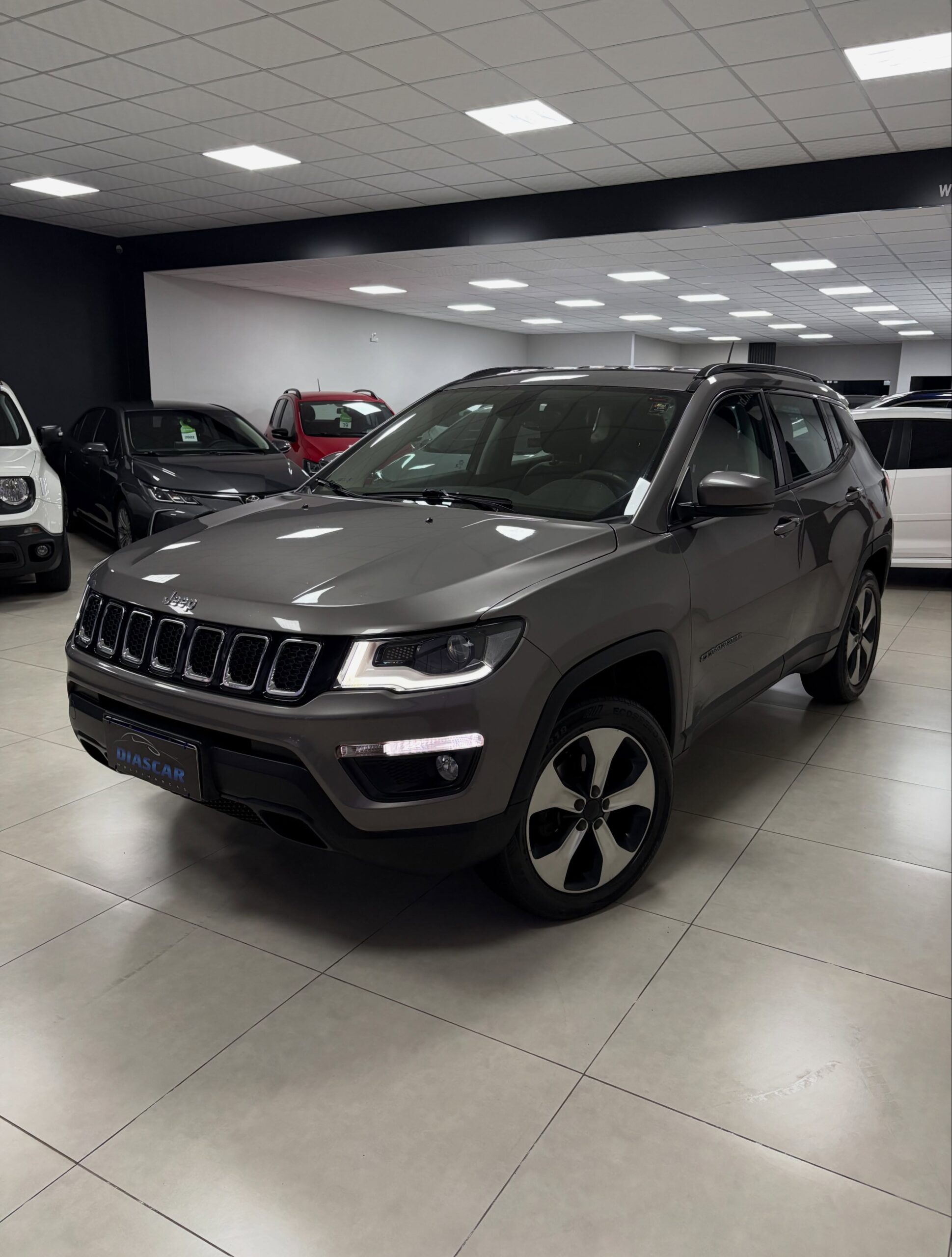 
								Jeep Compass Longitude 2018 full									