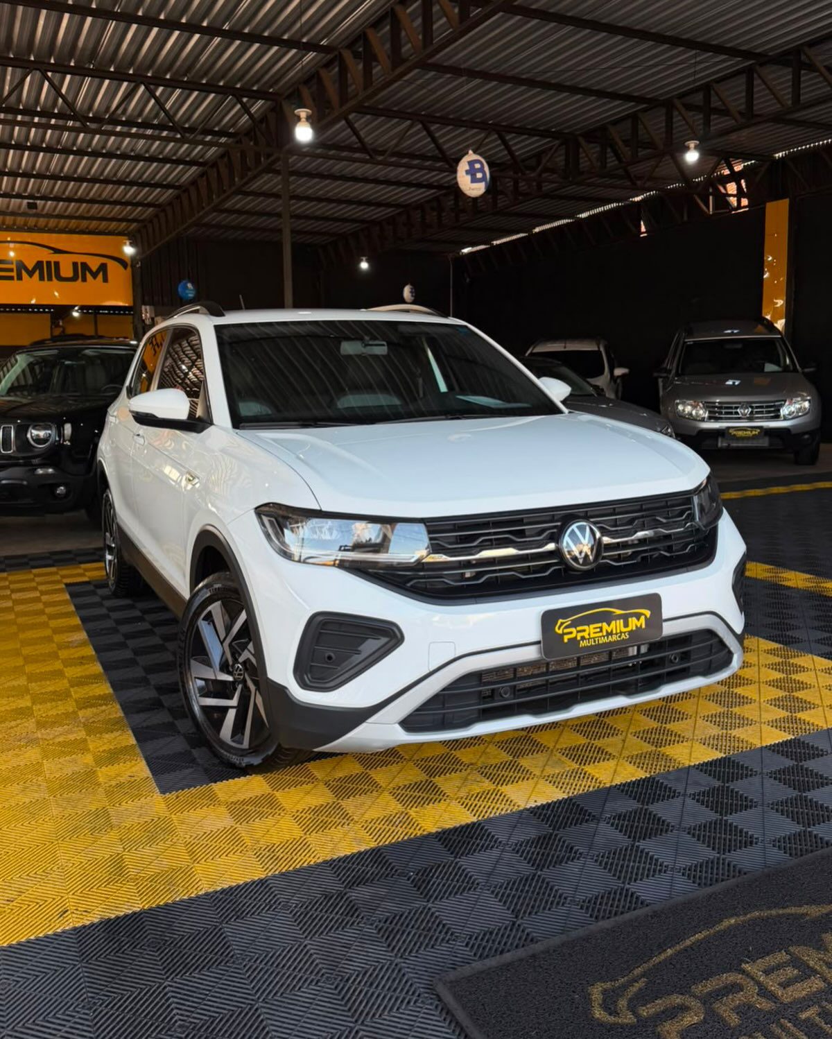 VOLKSWAGEN T-CROSS COMFORTLINE 2025