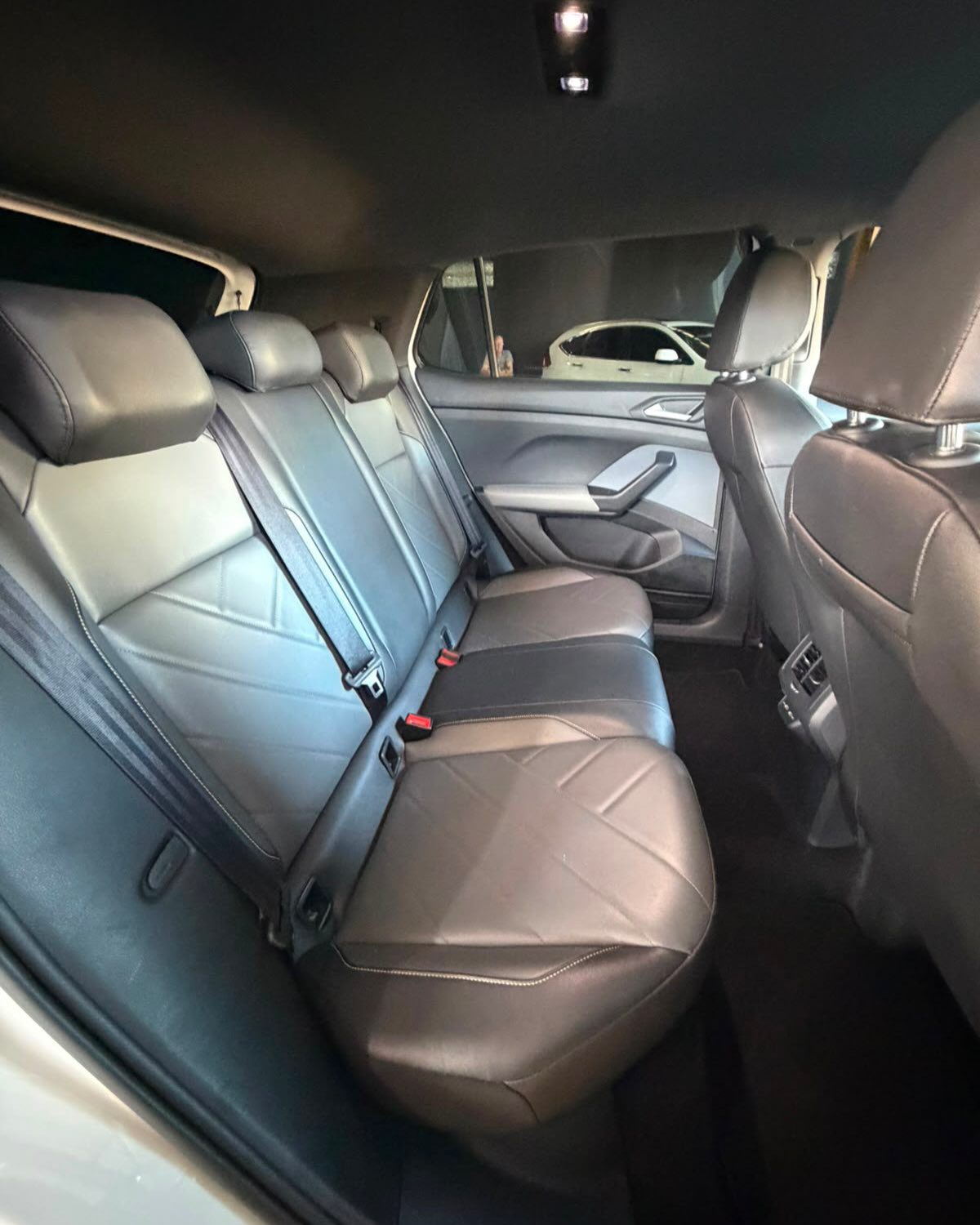 
								VOLKSWAGEN T-CROSS COMFORTLINE 2025 full									