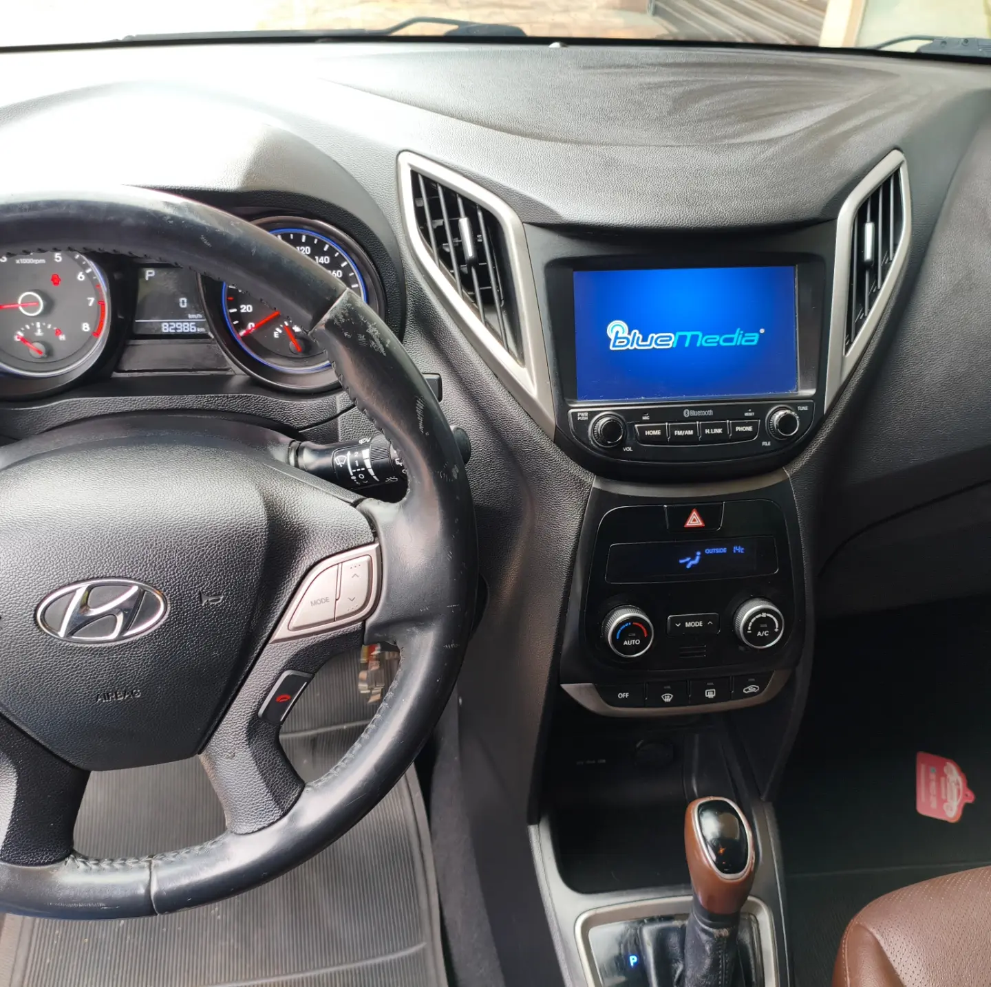 
								Hyundai HB20 Premium 2019 full									